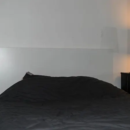Nice Cozy Apartment A Few Steps From La Defense *